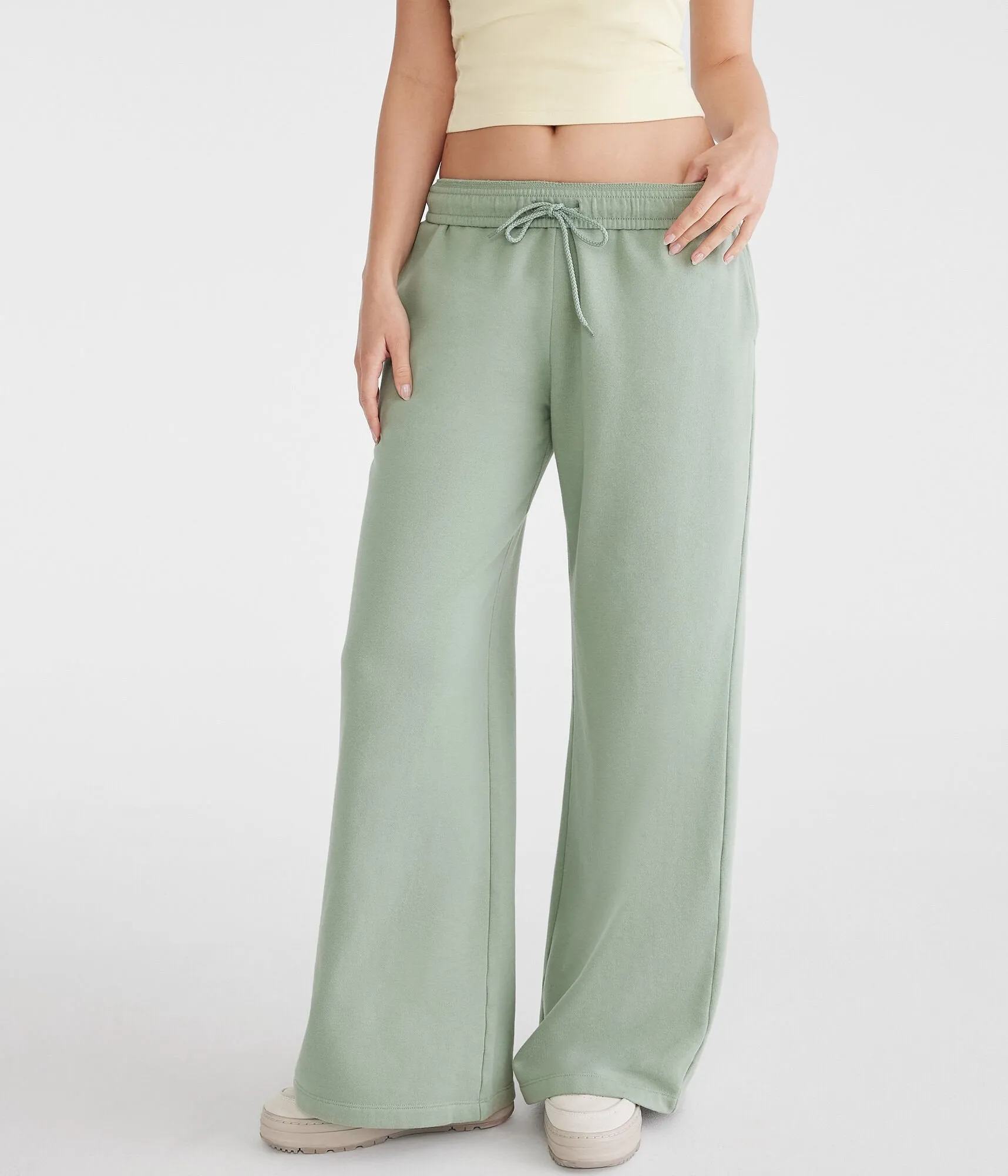 Aeropostale Mid-Rise Wide Leg Sweatpants
