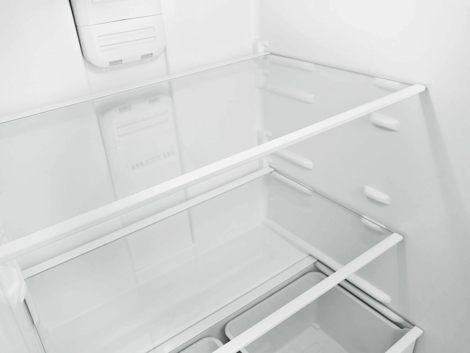 Amana ART318FFDS 30-Inch Amana? Top-Freezer Refrigerator With Glass Shelves - Stainless Steel