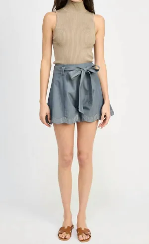 Angeline Scallop Hem Shorts In Chambray