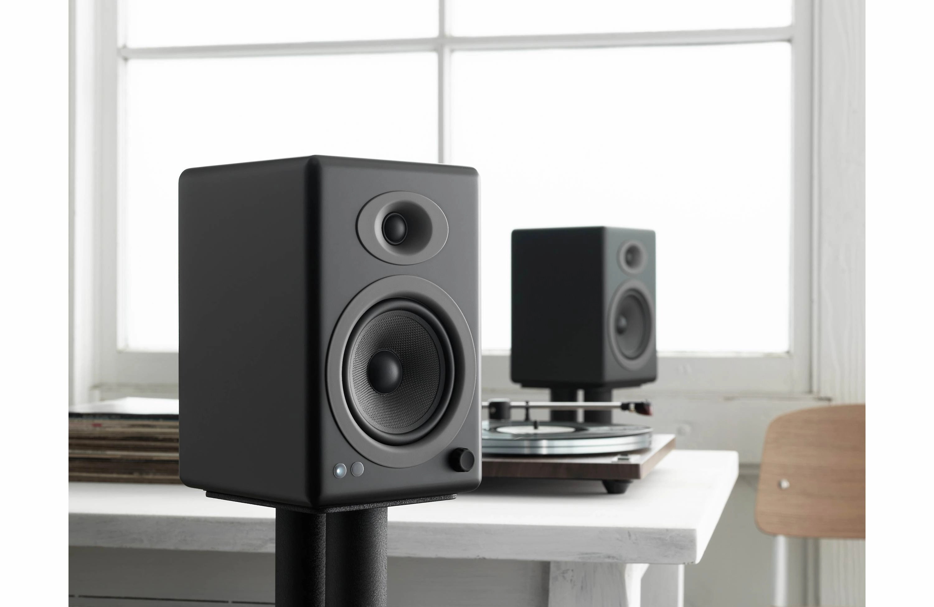 Audioengine A5  Powered Speakers - BLACK