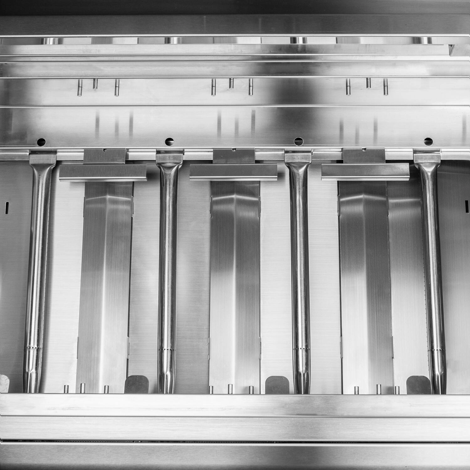 Blaze Grills BLZ4LBMNG Prelude Lbm 32" 4-Burner Grill, With Fuel Type - Natural Gas
