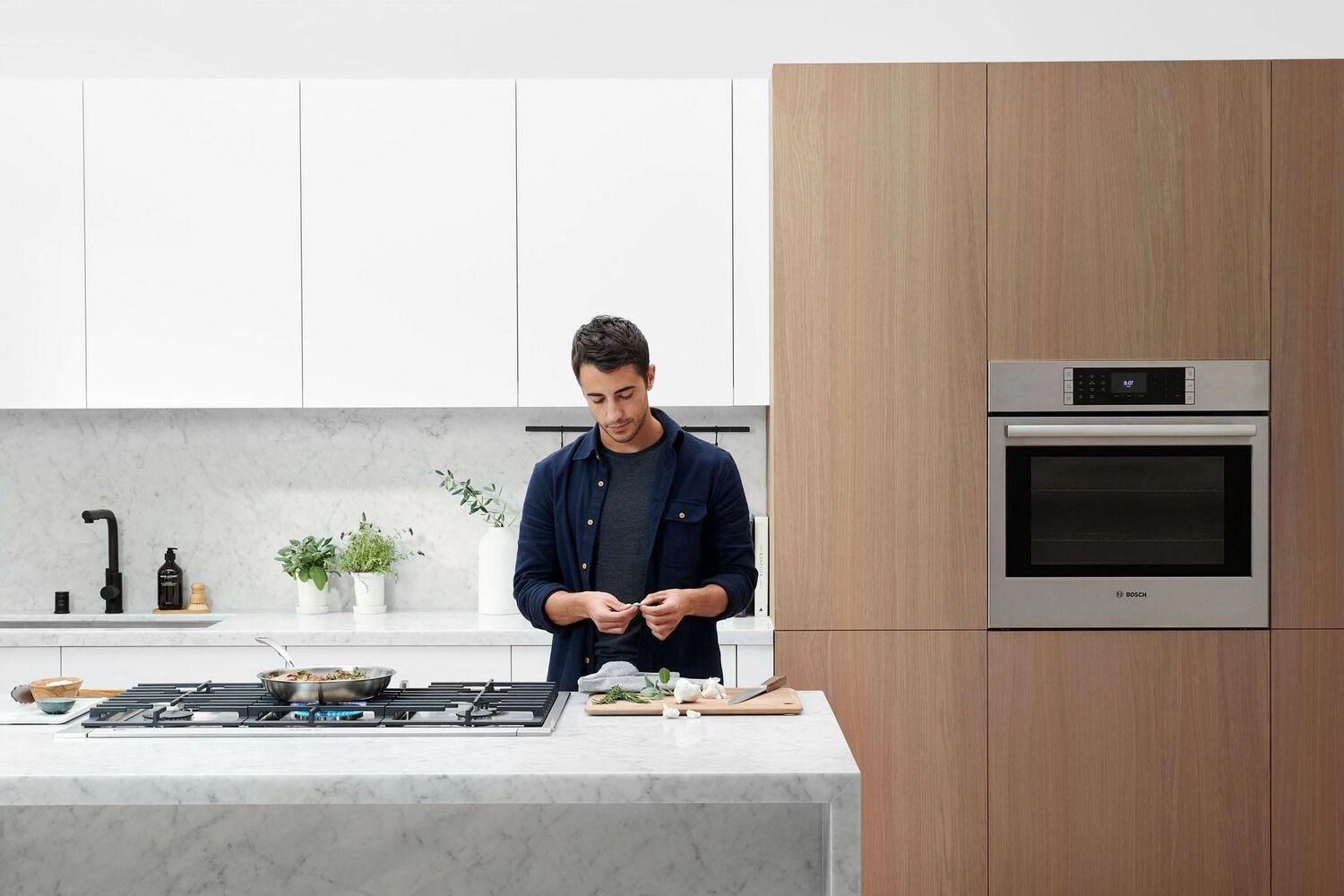 Bosch HBLP454UC Benchmark Single Wall Oven 30'' Stainless Steel Hblp454Uc