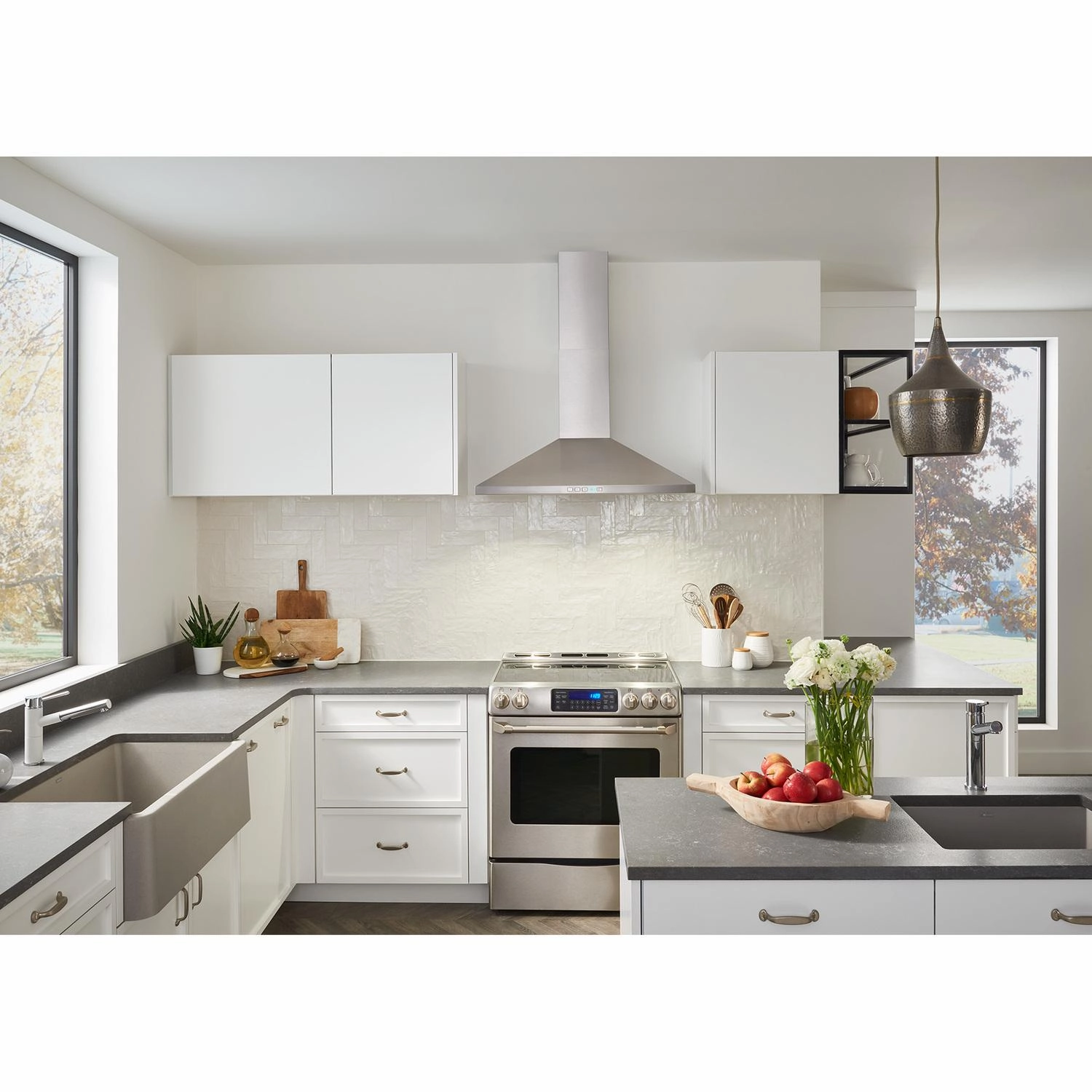 Broan BWP1364SS Broan 36-Inch Convertible Wall-Mount Pyramidal Chimney Range Hood, 450 Max Cfm, Stainless Steel