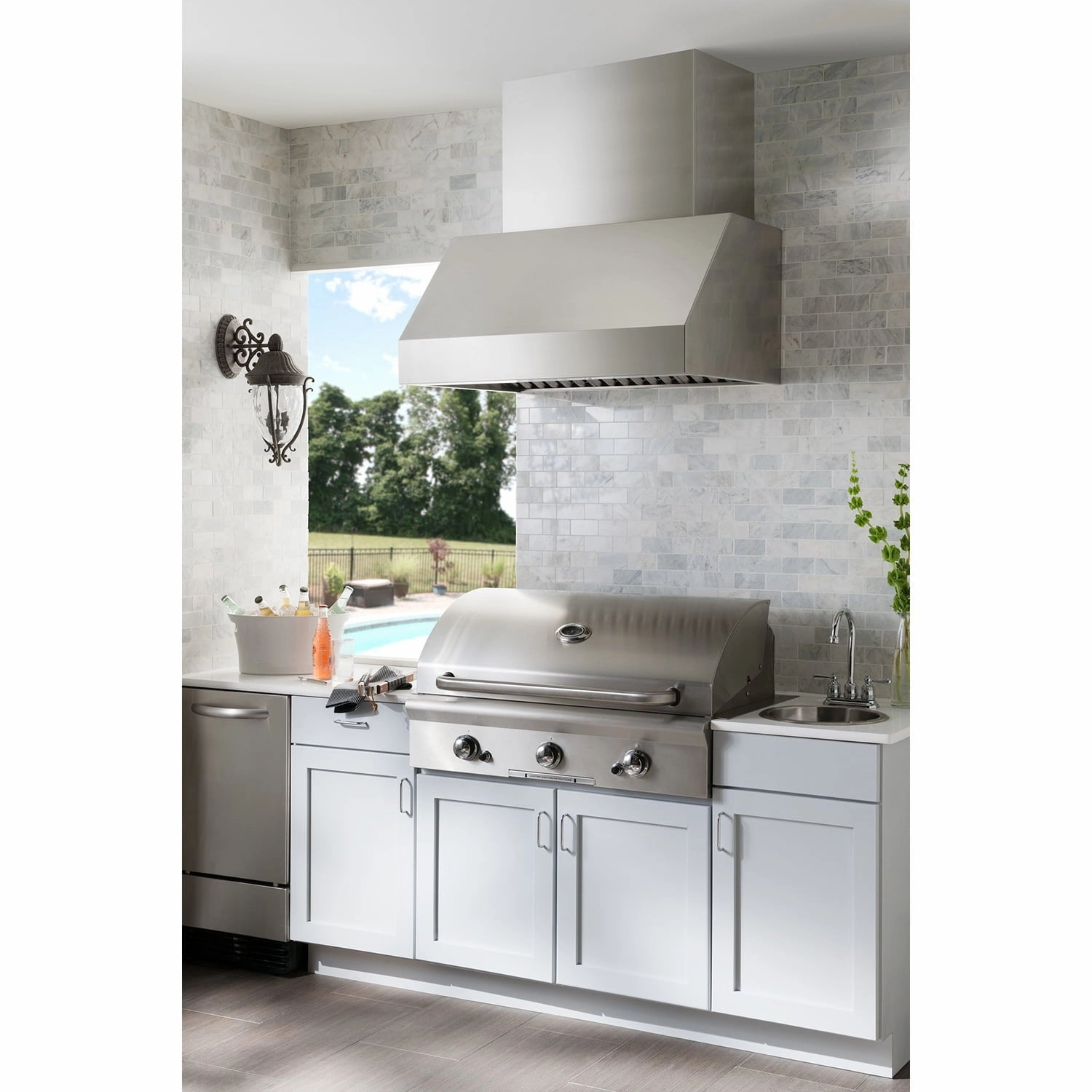 Broan EPD6148SS Broan 48-Inch Pro-Style Outdoor Range Hood, 1100 Cfm, Stainless Steel