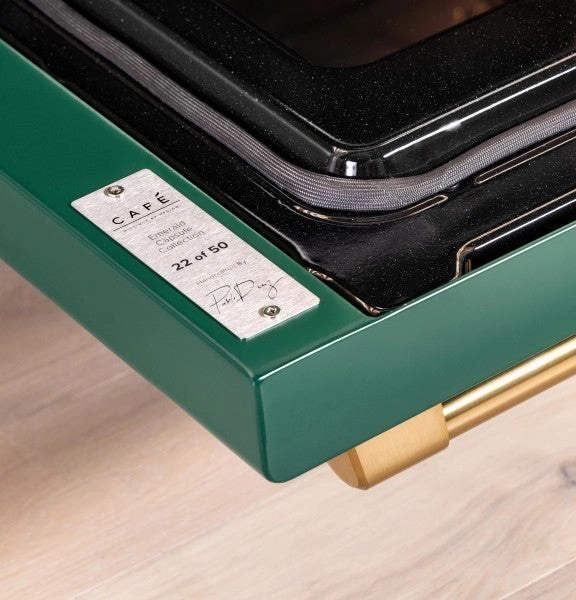 Caf? C2Y366P5TG2 Caf? 36" Smart Dual-Fuel Commercial-Style Range with 6 Burners (Natural Gas)