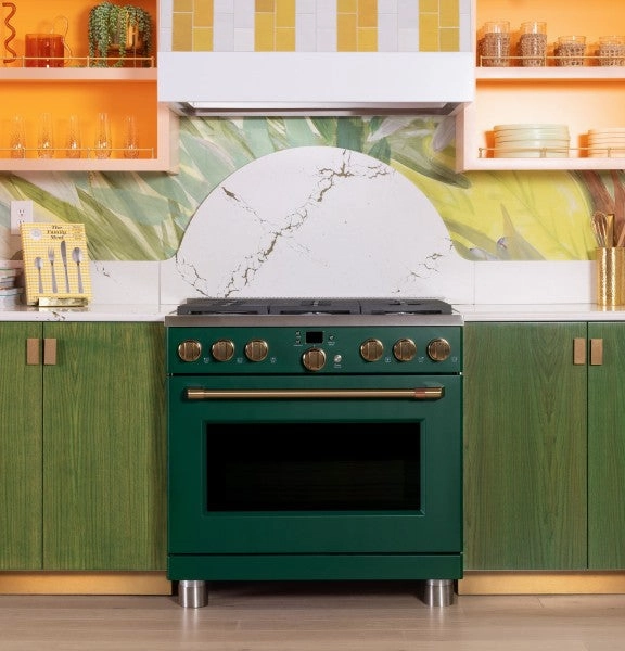 Caf? C2Y366P5TG2 Caf? 36" Smart Dual-Fuel Commercial-Style Range with 6 Burners (Natural Gas)