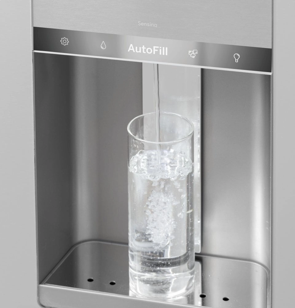 Cafe CQE28DM5NS5 Caf Energy Star? 27.4 Cu. Ft. Smart Quad-Door Refrigerator In Platinum Glass