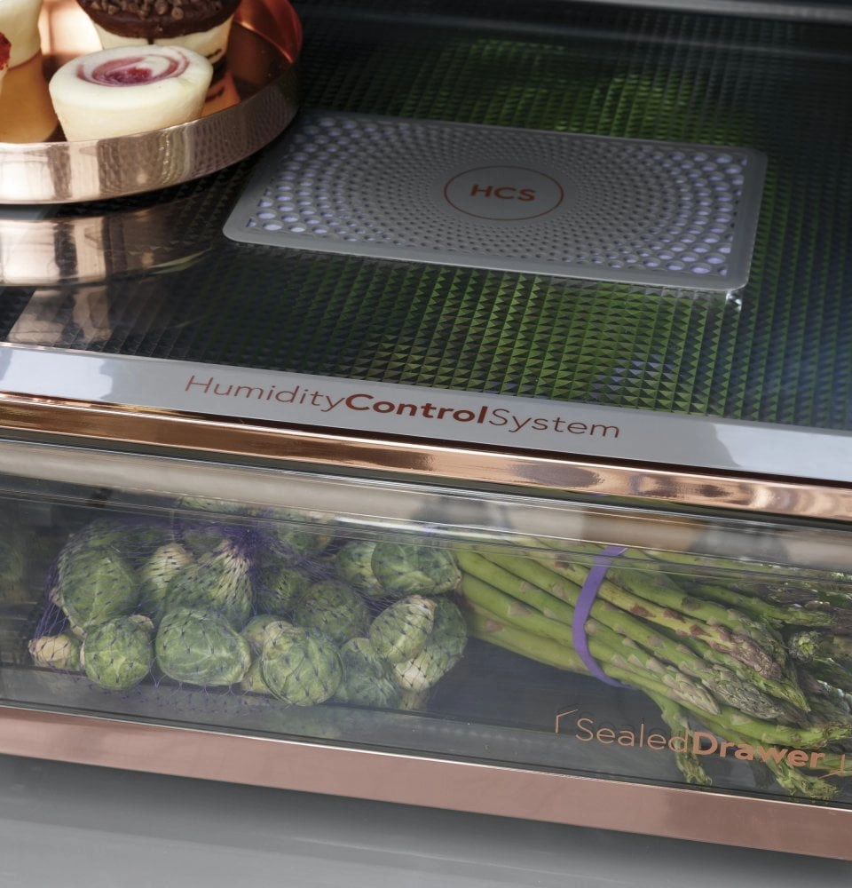 Cafe CQE28DM5NS5 Caf Energy Star? 27.4 Cu. Ft. Smart Quad-Door Refrigerator In Platinum Glass