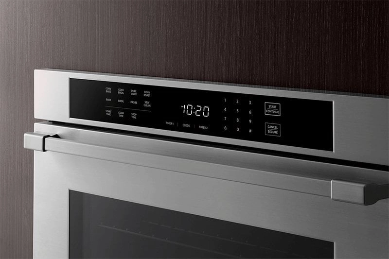 Dacor HWO130PS 30" Single Wall Oven, Silver Stainless Steel With Pro Style Handle