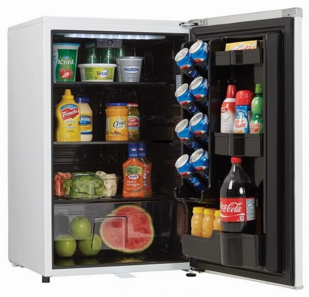 Danby DAR044A6PDB Danby 4.4 Cu.Ft. Contemporary Classic Compact Refrigerator
