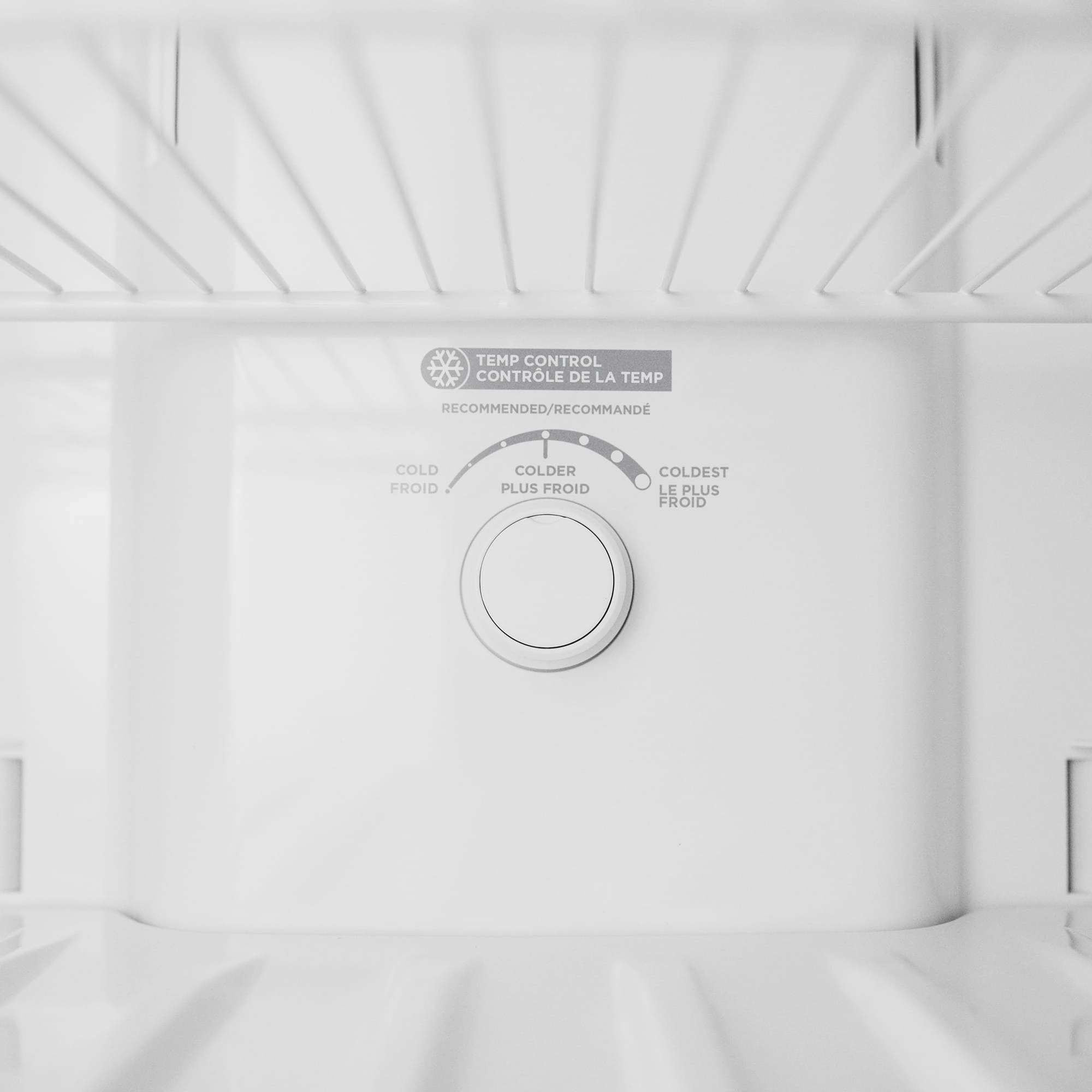 Danby DFF176B1WDB Danby 18 Cu. Ft. Top Mount Refrigerator In White