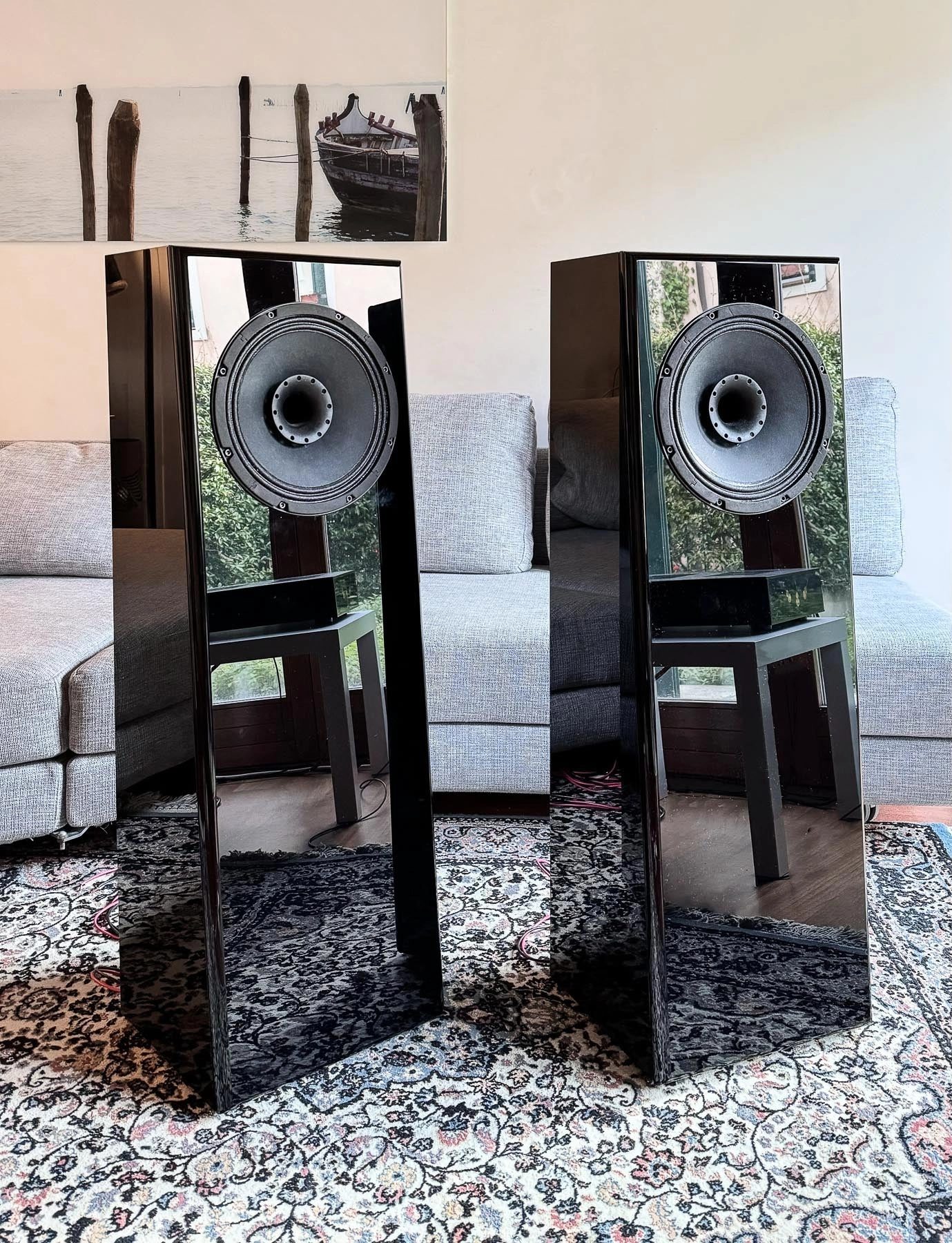 Daniel Hertz Amber Midnight Speakers Kitchen Appliances