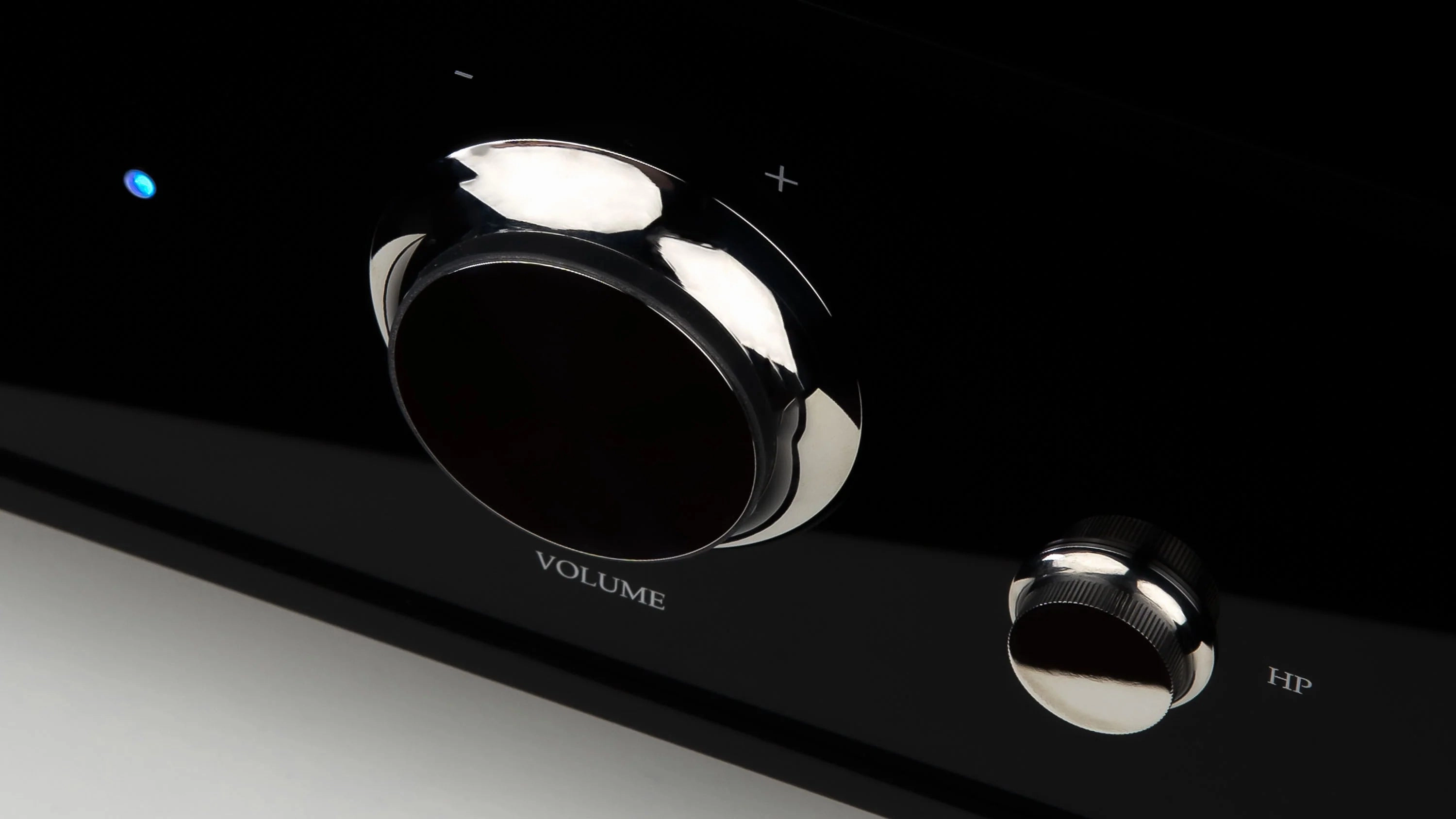 Daniel Hertz Amber Midnight Speakers