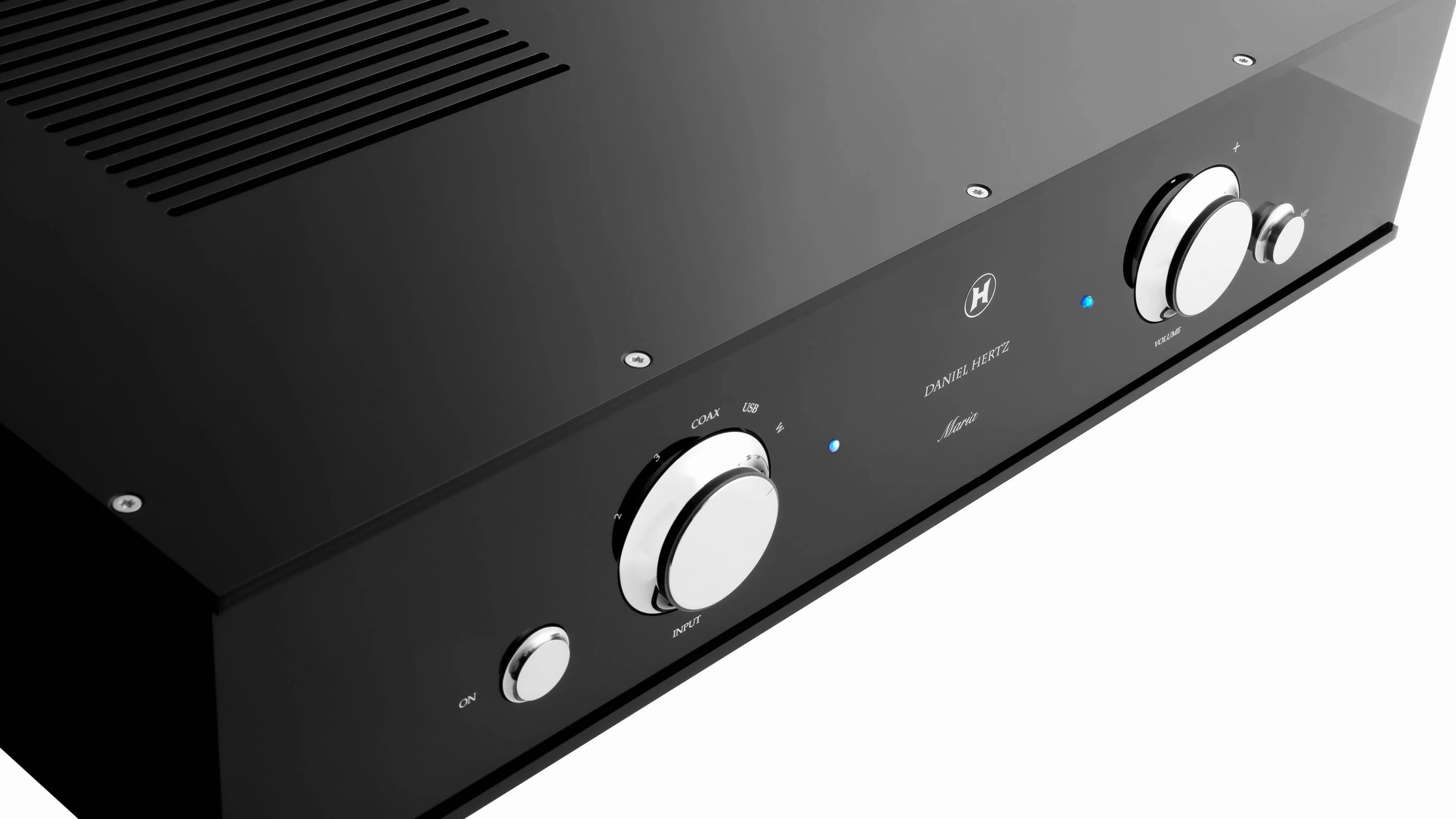 Daniel Hertz Chiara Speakers With Maria 800 Amplifier