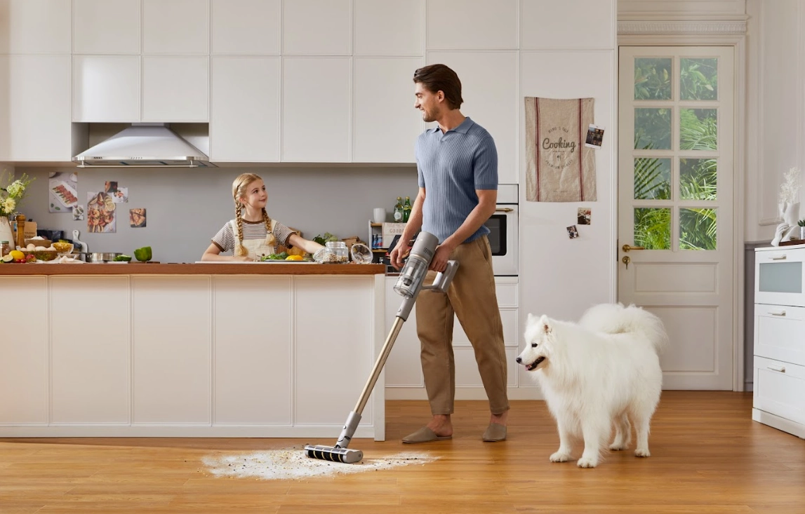Dreame Z10 Station Cordless Stick Vacuum