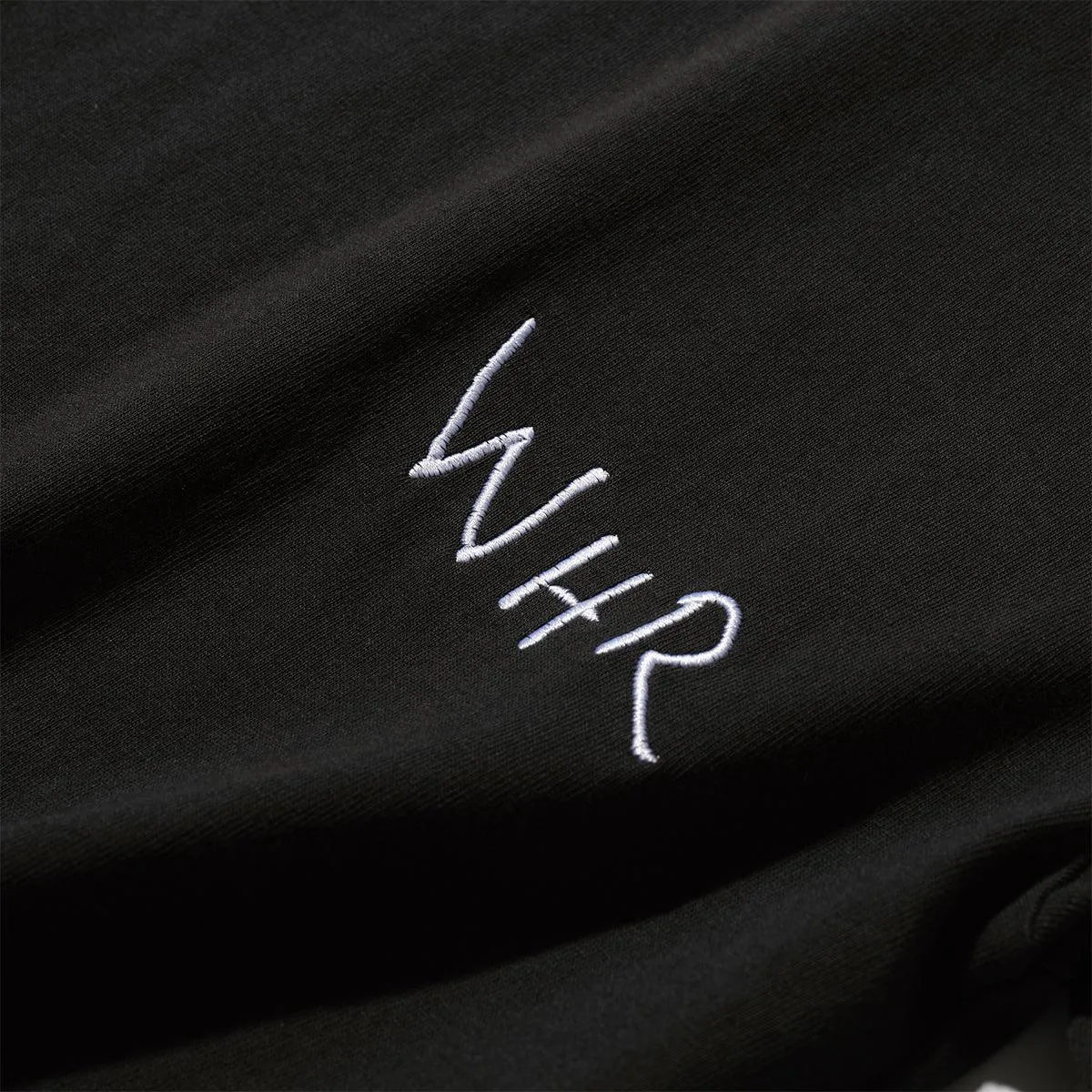 Embroidery Tee 'Black'