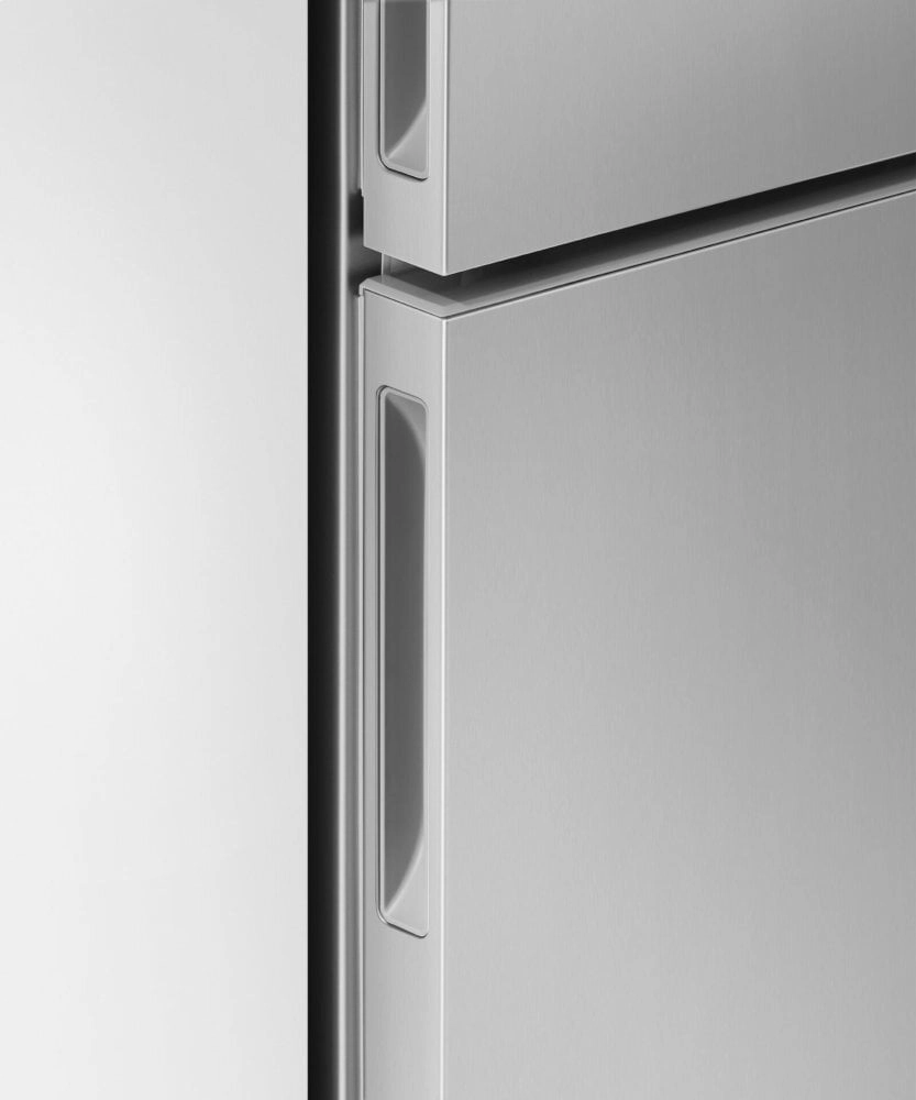 Fisher & Paykel RF170BRPX6N Freestanding Refrigerator Freezer, 32", 17.5 Cu Ft