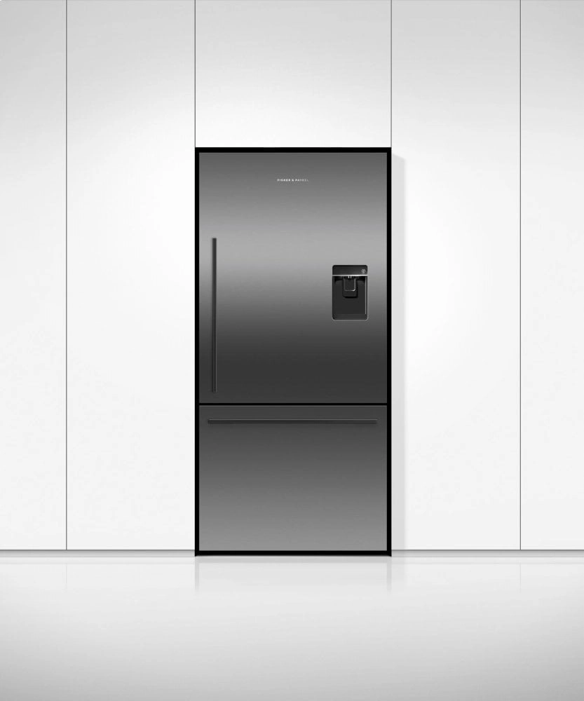 Fisher & Paykel RF170WDRUB5 Freestanding Refrigerator Freezer, 32", 17.1 Cu Ft, Ice & Water