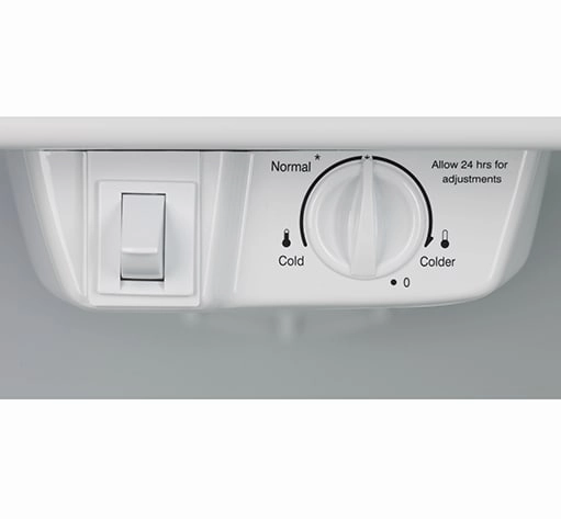 Frigidaire FFTR2021TW Frigidaire 20.4 Cu. Ft. Top Freezer Refrigerator