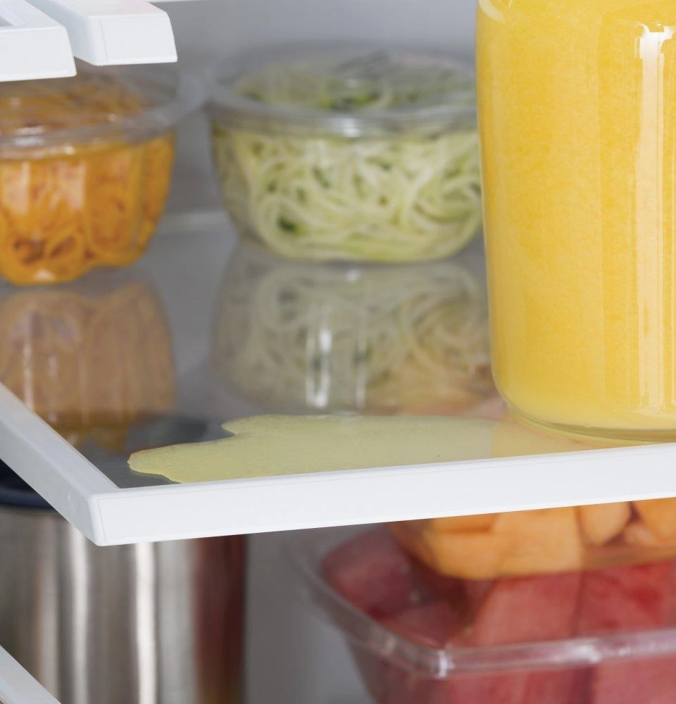 Ge Appliances GNE27JYMFS Ge? Energy Star? 27.0 Cu. Ft. Fingerprint Resistant French-Door Refrigerator