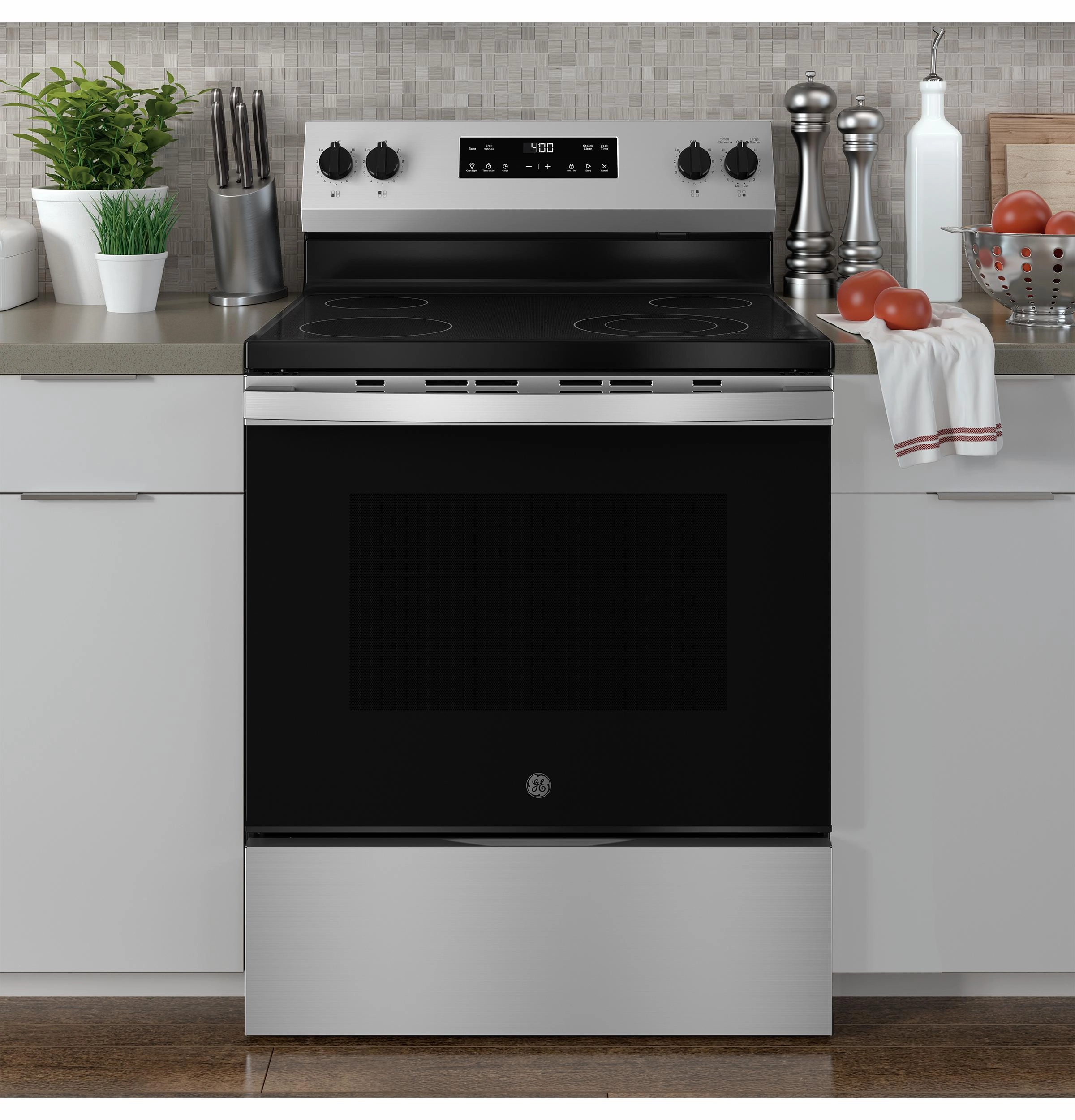 Ge Appliances GRF400SVSS Ge? 30" Free-Standing Electric Range