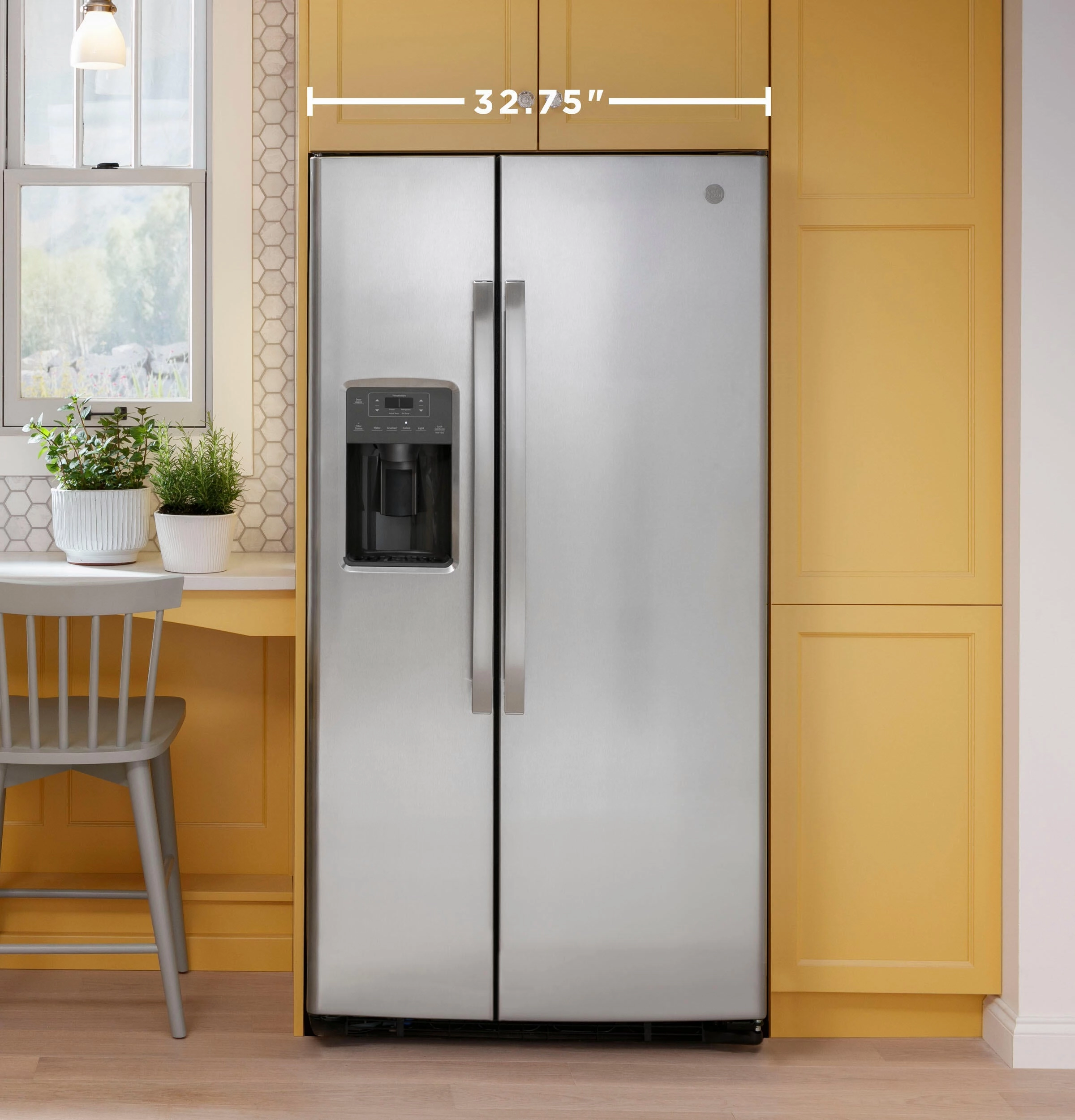 Ge Appliances GSS23GGPCC Ge? 23.0 Cu. Ft. Side-By-Side Refrigerator