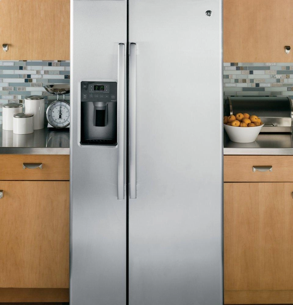 Ge Appliances GSS23GSKSS Ge? 23.2 Cu. Ft. Side-By-Side Refrigerator