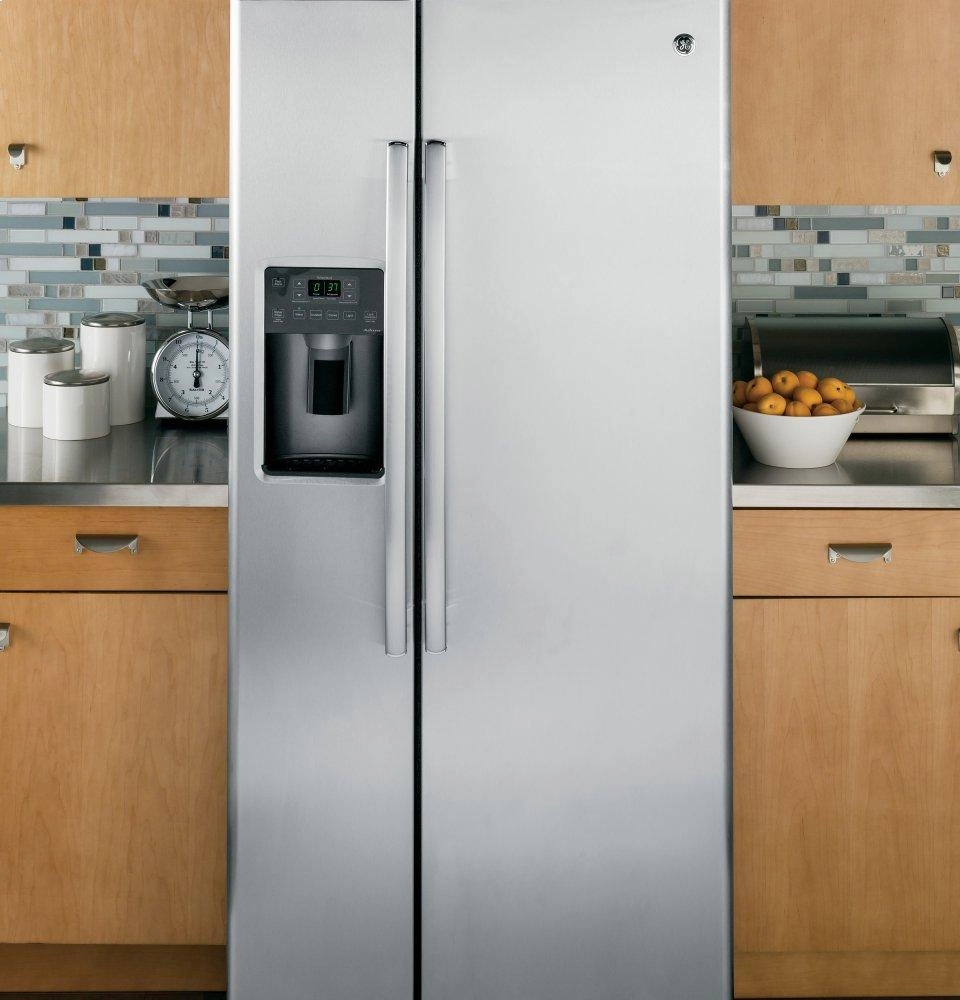 Ge Appliances GSS23HSHSS Ge? 23.2 Cu. Ft. Side-By-Side Refrigerator