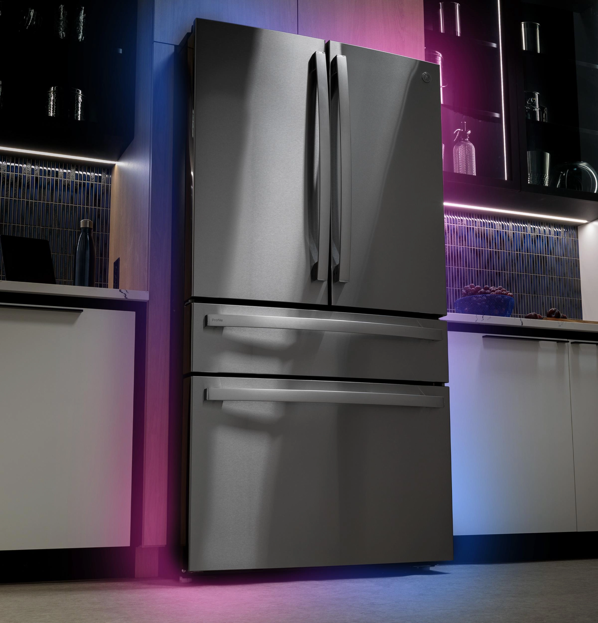 Ge Appliances PGE29BYTFS Ge Profile&#8482; Series Energy Star? 28.7 Cu. Ft. Smart Fingerprint Resistant 4-Door French-Door Refrigerator With Dual-Dispense Autofill Pitcher