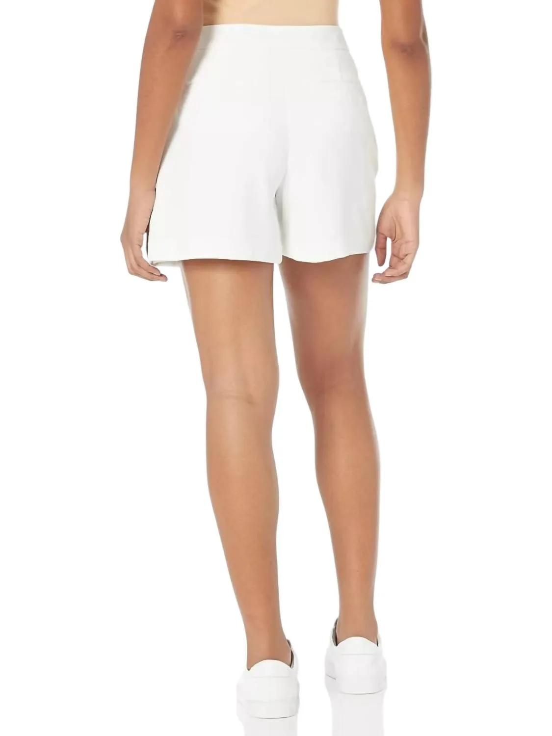 Hermosa 2 Short In Whitewash