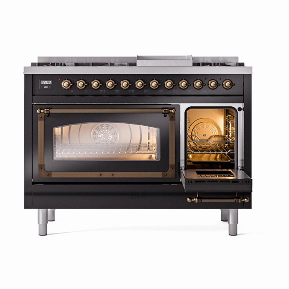 Ilve UN48FNMPBKB Ilve Un48Fnmpbkb Nostalgie Ii Noblesse 48" Dual Fuel Range (8 Sealed Burners   Griddle, Natural Gas, Triple Glass Door, Glossy Black, Burnished)