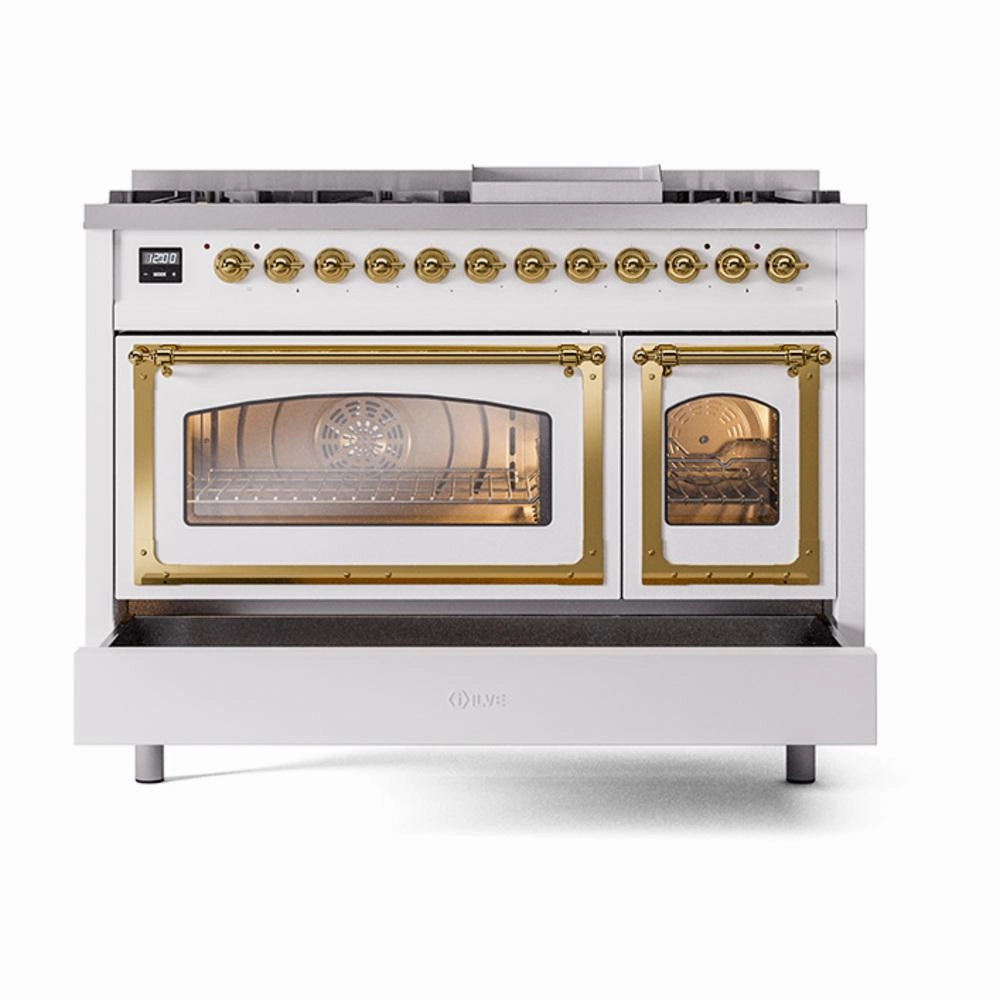 Ilve UN48FNMPWHGLP Ilve Un48Fnmpwhglp Nostalgie Ii Noblesse 48" Dual Fuel Range (8 Sealed Burners   Griddle, Liquid Propane, Triple Glass Door, White, Brass)