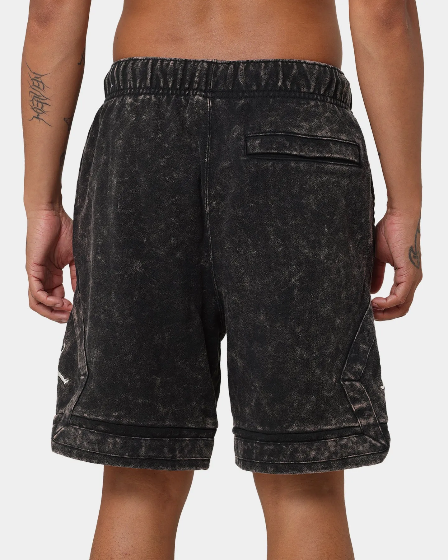Jordan Essential Statement Washed Fleece Shorts Black/Sail