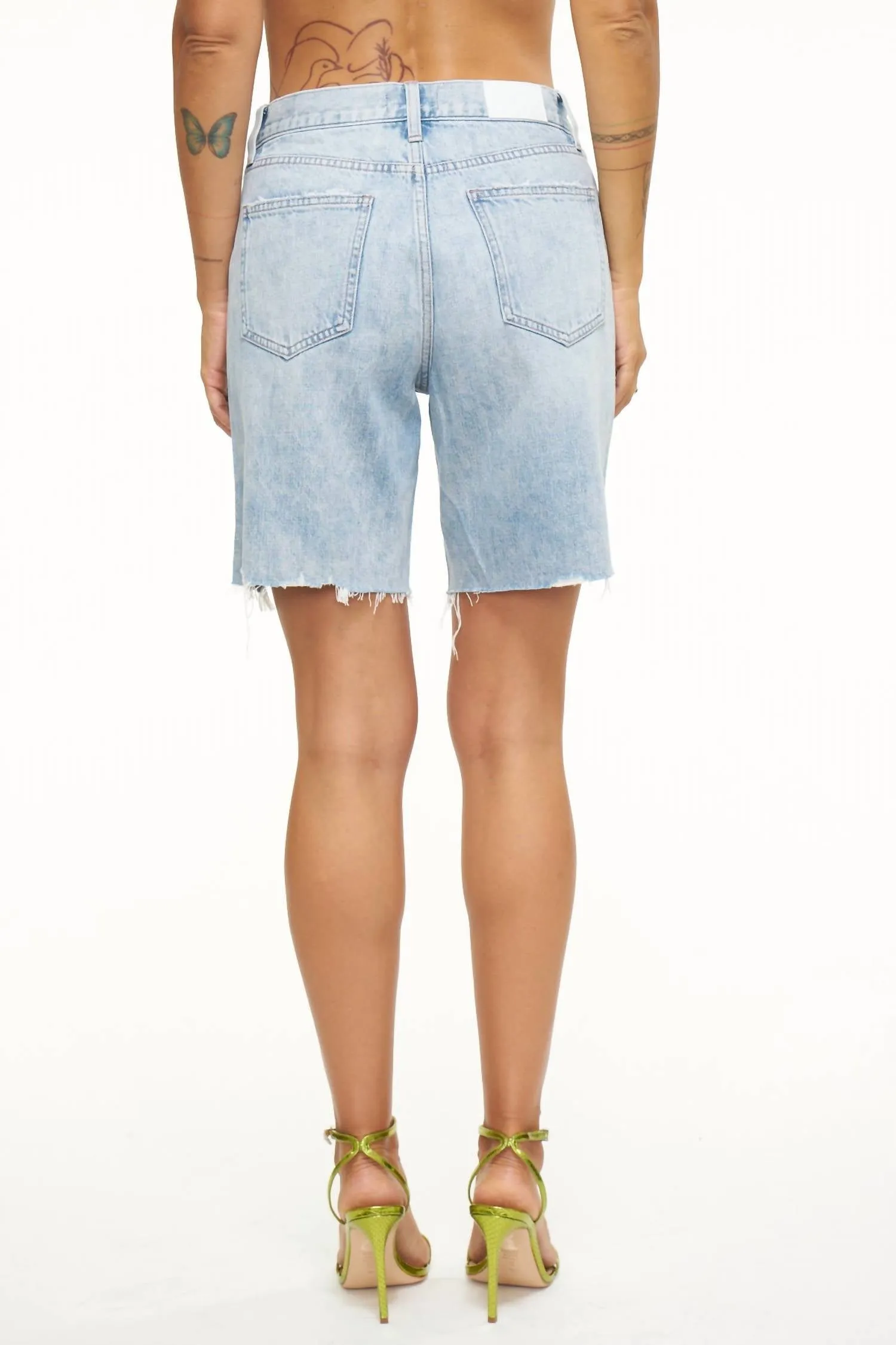 Kelly 90S Skater Short In Rotunda Distressed