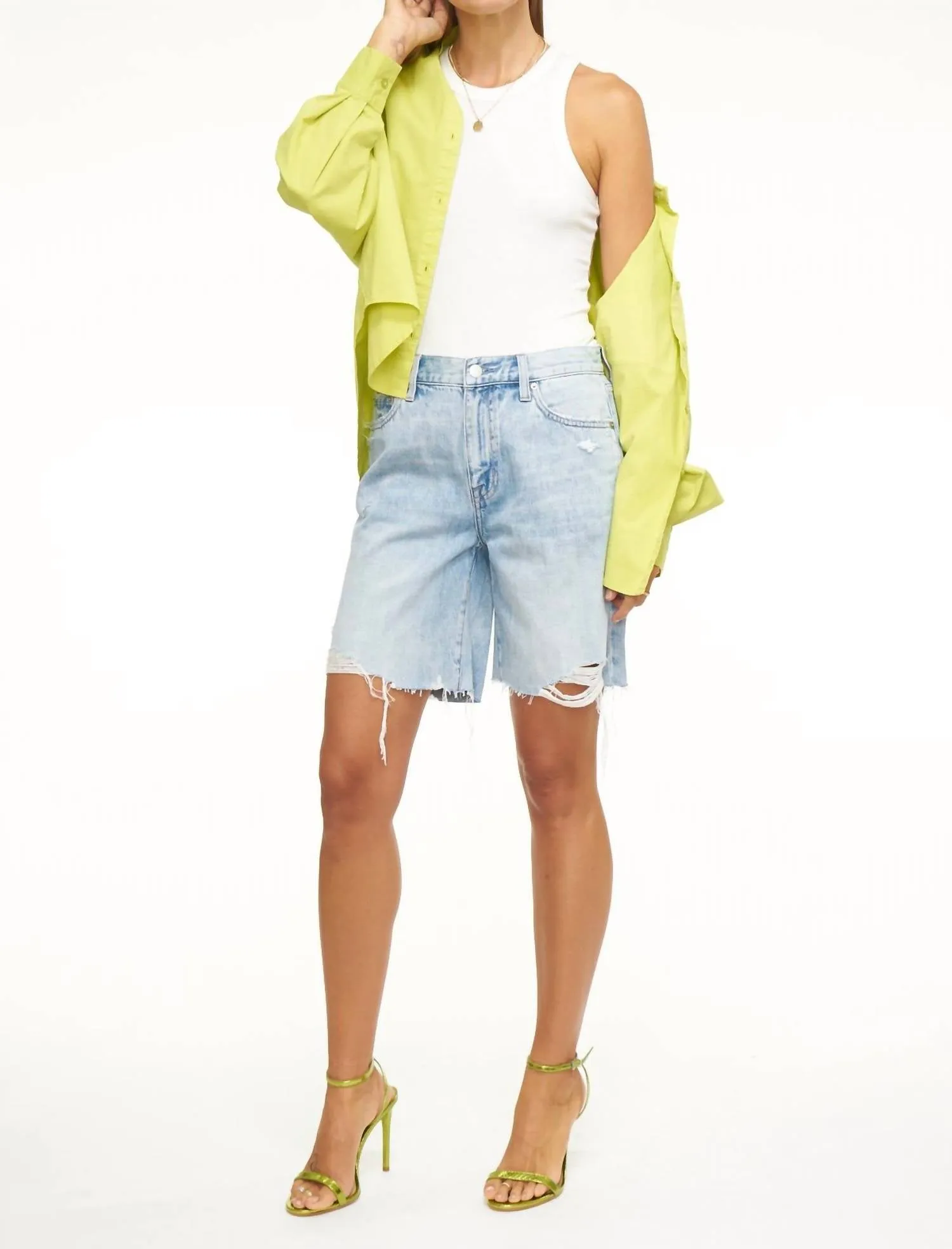 Kelly 90S Skater Short In Rotunda Distressed