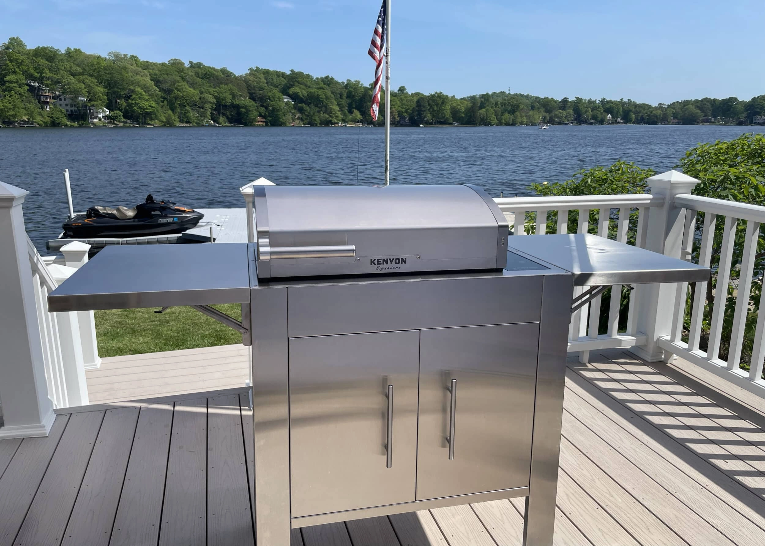 Kenyon C70429WCF Signature Grill   Stand