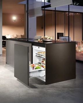 Liebherr UPR513 24" Under-Worktop Refrigerator For Integrated Use Undercounter Refrigerators 24 inch undercounter fridge for kitchen