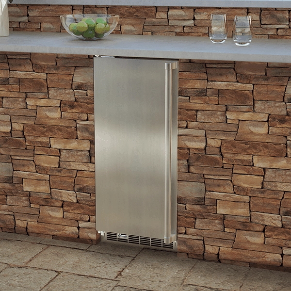 Marvel MOCP215SS01A 15-In Outdoor Built-In Clear Ice Machine With Factory-Installed Pump With Door Style - Stainless Steel