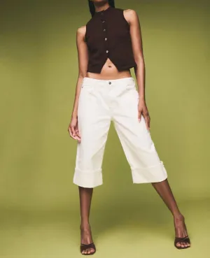 Mid Rise Bermuda Short In White