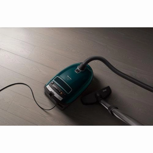 Miele Complete C3 PowerPlus Canister Vacuum 41GNE031CDN