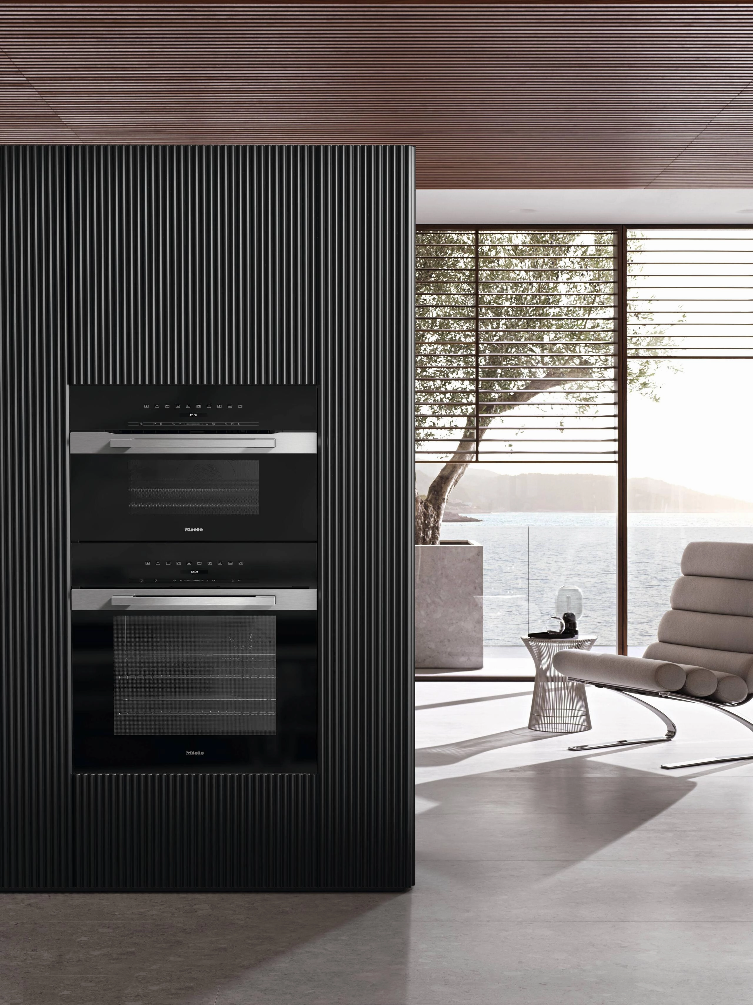 Miele H7280BPCTS H 7280 Bp - 30 Inch Convection Oven With Clear Text Display, Connectivity, And Self Clean.