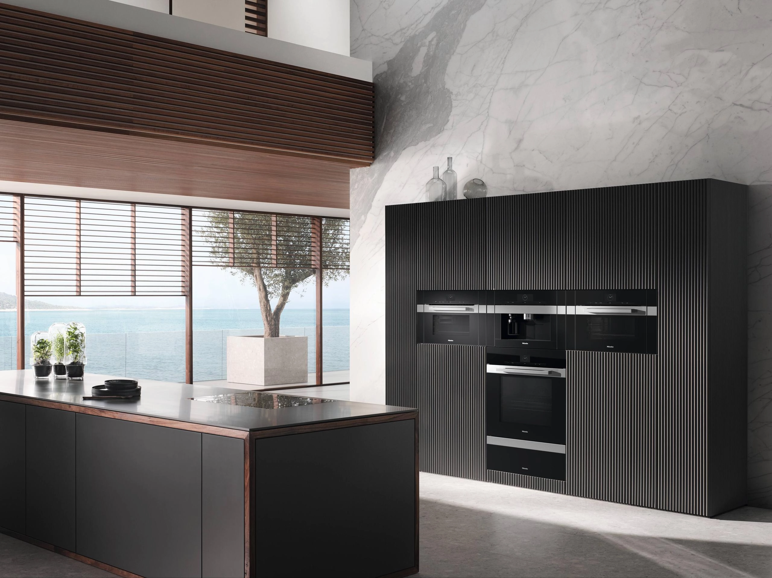 Miele H7680BPCTS H 7680 Bp - 30 Inch Convection Oven In A Perfectly Combinable Design With Food Probe And Automatic Programs.