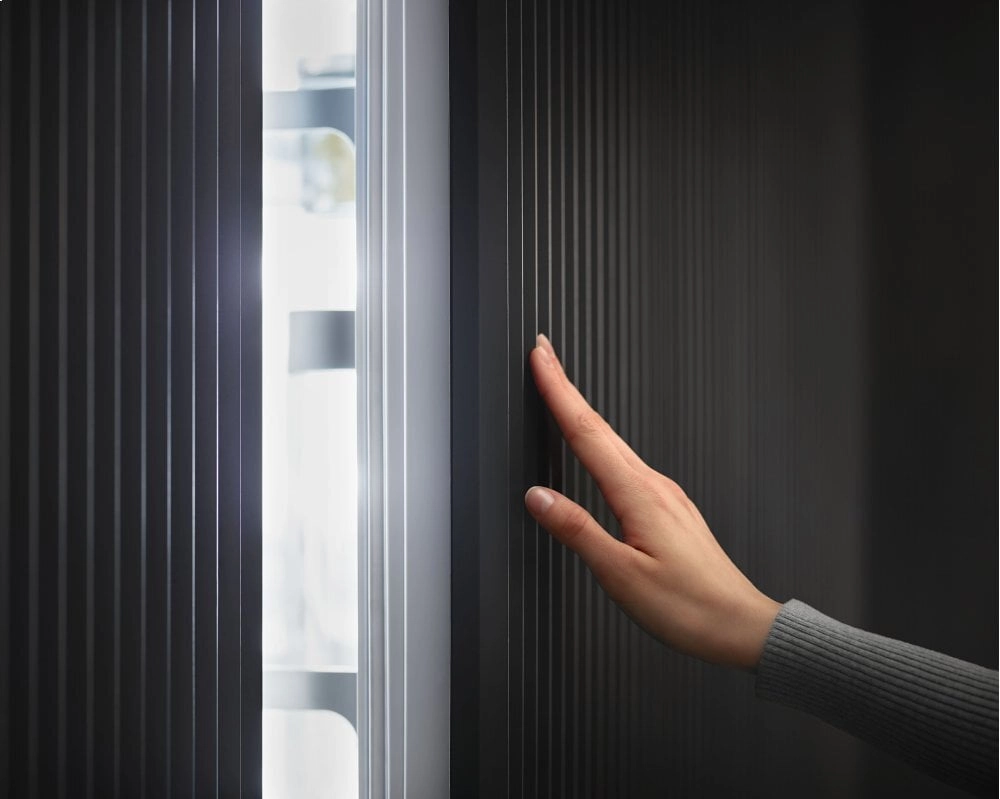 Miele KF2911SF Mastercool&#8482; Fridge-Freezer For High-End Design And Technology On A Large Scale.