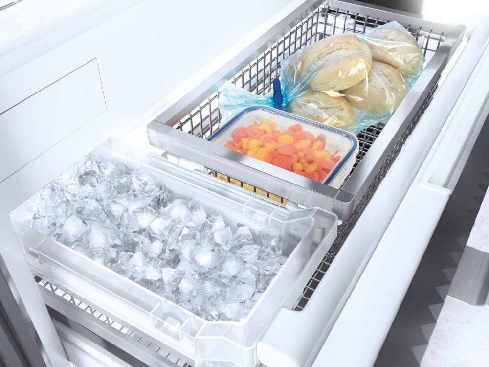 Miele KF2911SF Mastercool&#8482; Fridge-Freezer For High-End Design And Technology On A Large Scale.