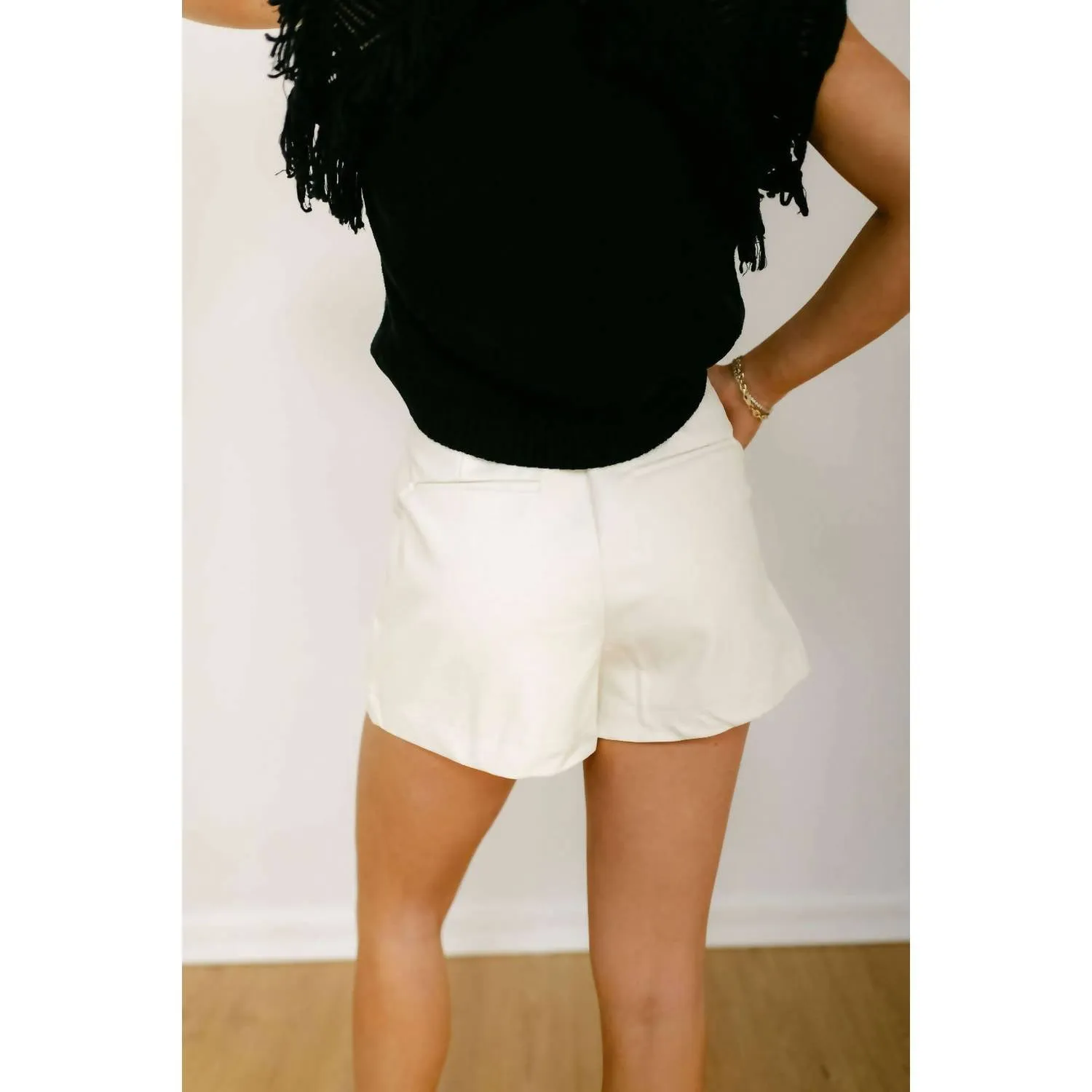 Modern Tailored Shorts In White Croc