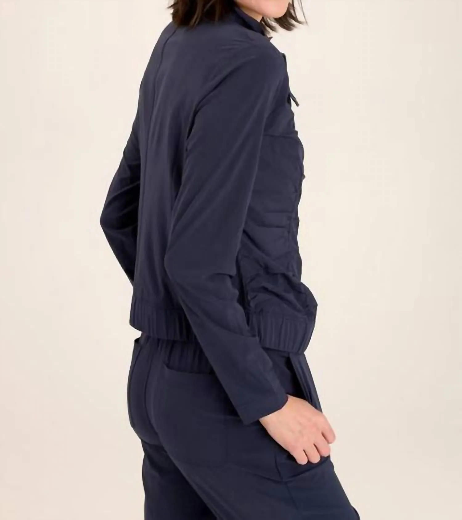 Momentum Jacket In Royal