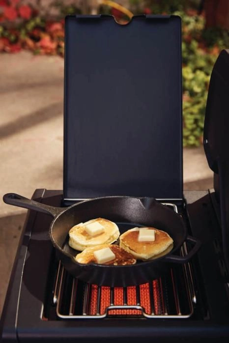 Napoleon Bbq RSE425RSIBNK1PHM Phantom Rogue Se 425 Rsib With Infrared Side And Rear Burners , Natural Gas, Satin Black
