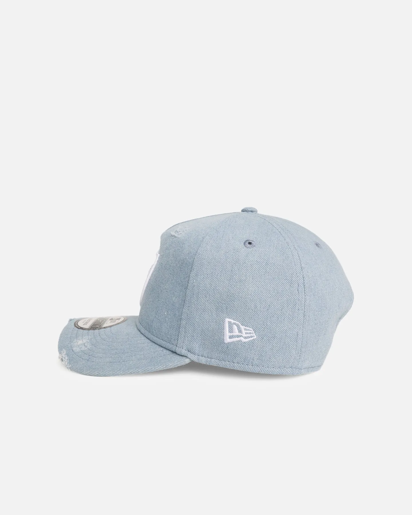 New Era Oakland Raiders 'Distressed Denim' 9FORTY A-Frame Snapback Light Wash Denim