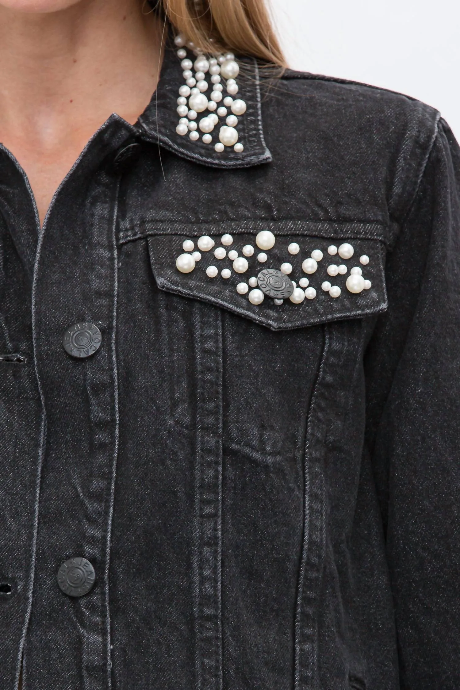 Pearl Embellished Jacket In Black