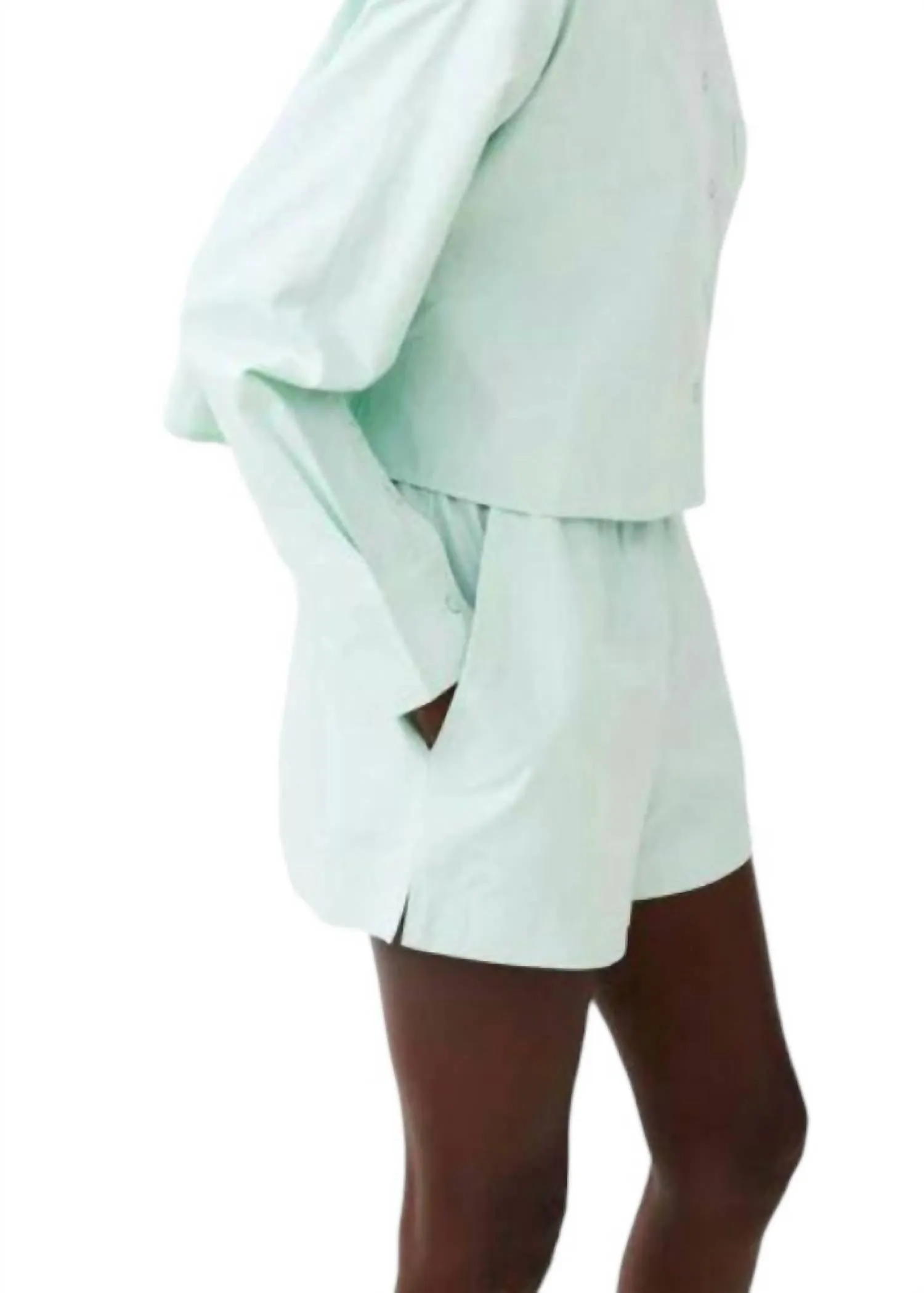 Poplin Shorts In Subtle Green